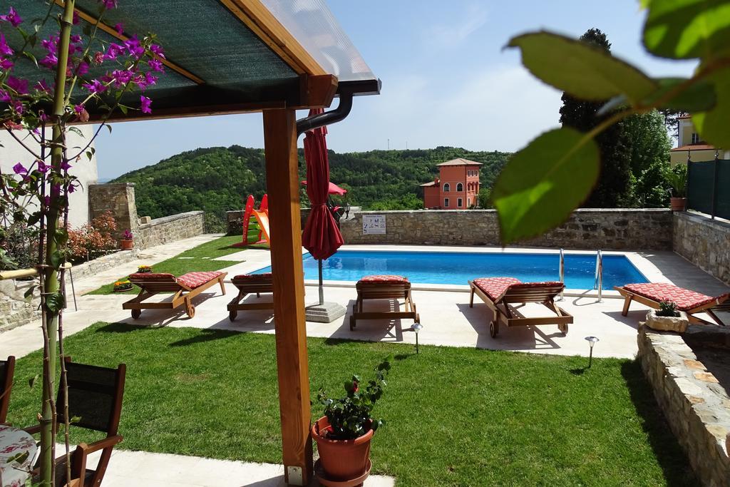 Villa Letizia Oprtalj الغرفة الصورة