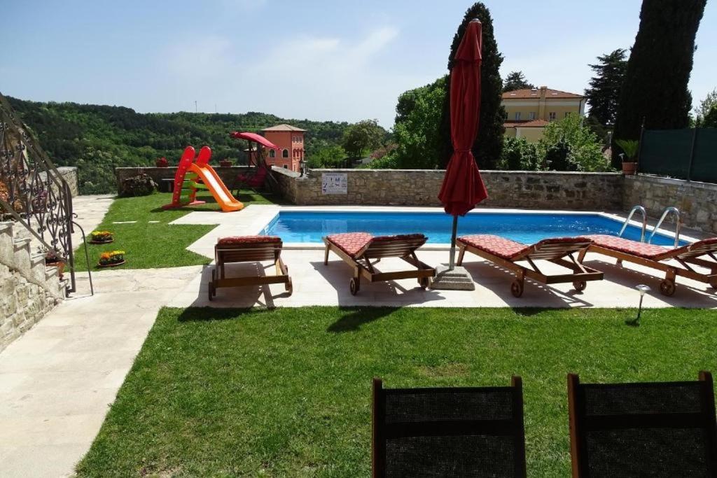 Villa Letizia Oprtalj المظهر الخارجي الصورة