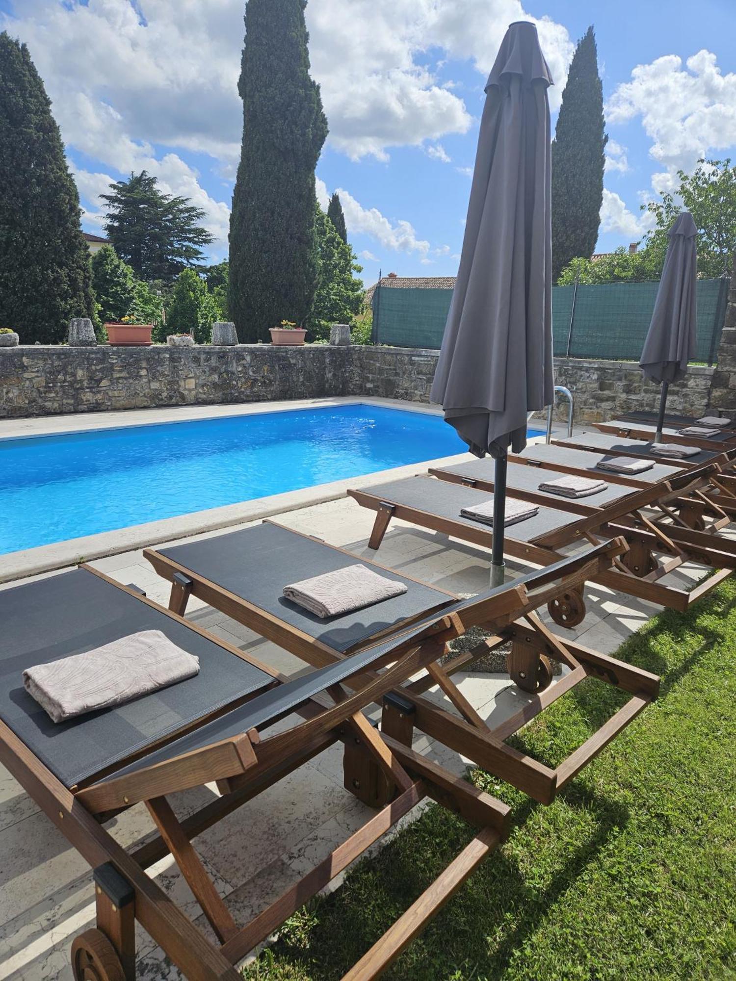 Villa Letizia Oprtalj المظهر الخارجي الصورة