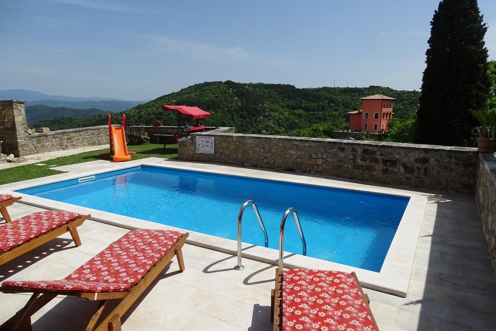 Villa Letizia Oprtalj الغرفة الصورة
